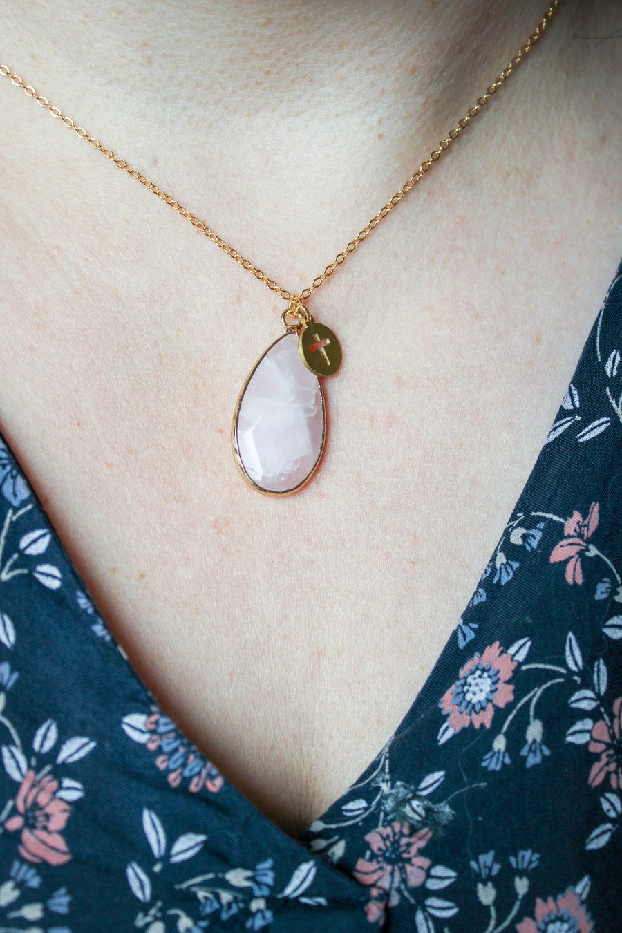 Collier Quartz Rose – Bijou spirituel d’amour et d’harmonie