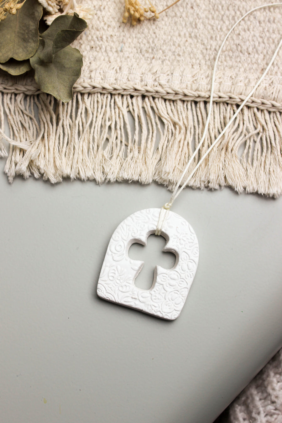 Mini Symboles chrétiens – Croix en argile - Maison Embellie