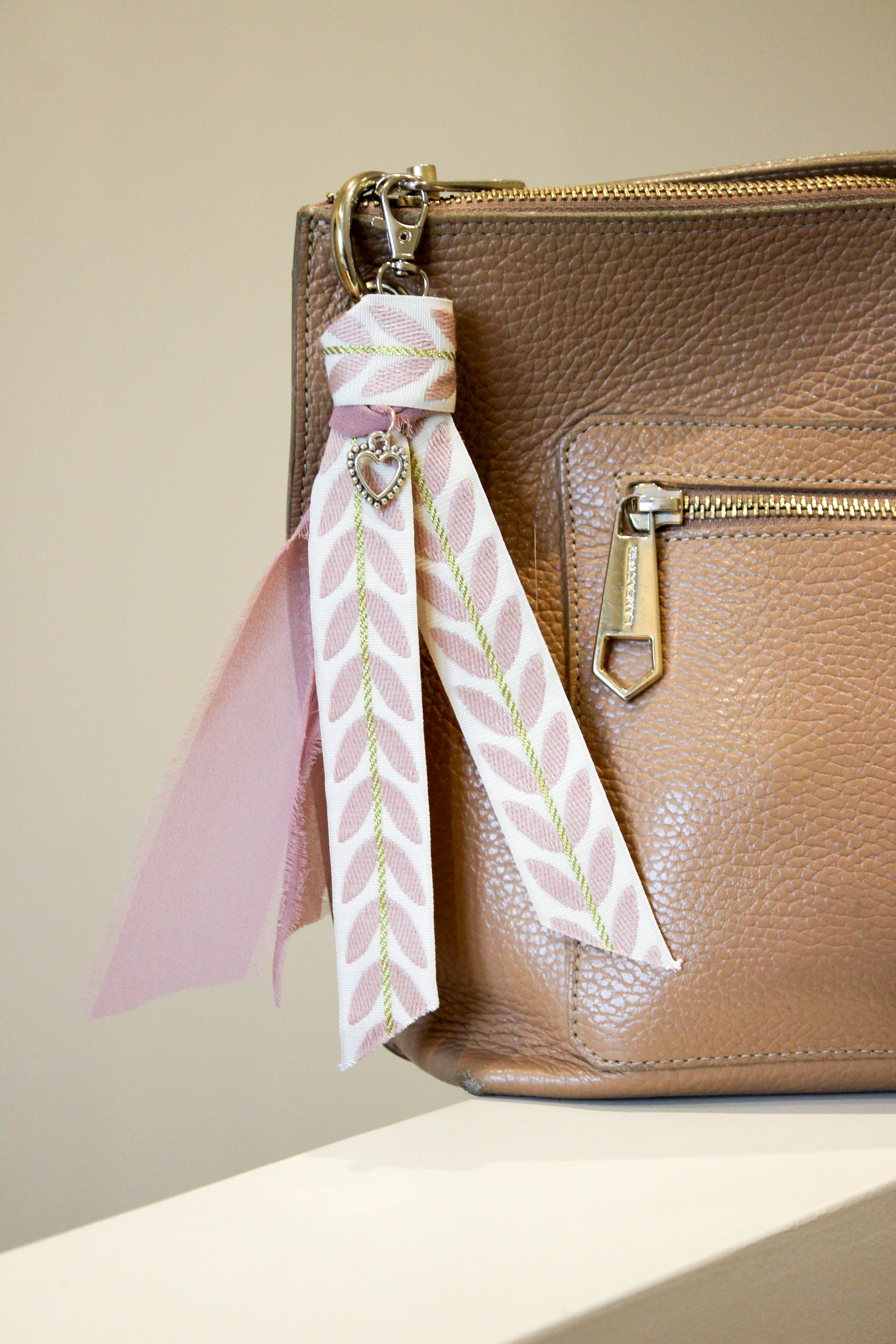 Bijou de sac chrétien – Porte-clés - Accessoire raffiné & spirituel